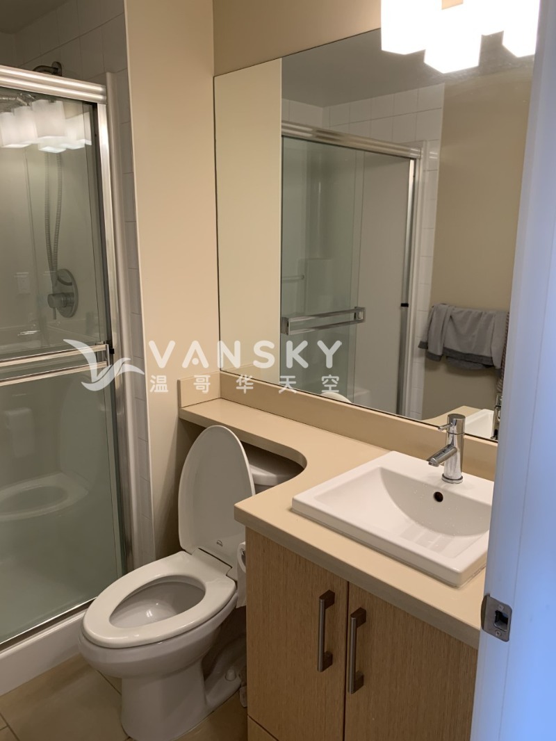 250426114034_10 Washroom-reg2.jpg